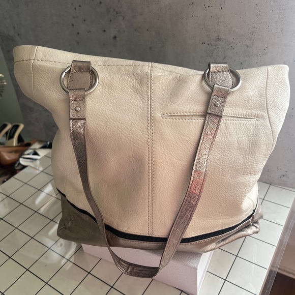 The Sak Large Cream and Gold Tote with Gold Accents EUC - Picture 2 of 6